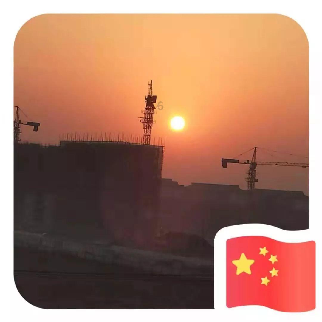 山西大宁:果农“充电”忙