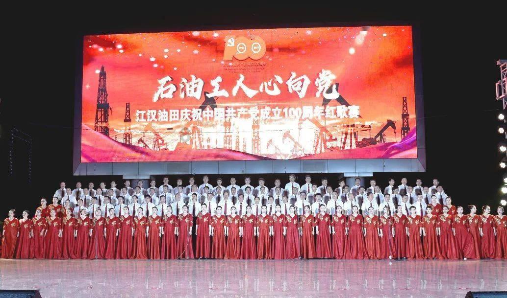 诚实守信“山东好人”张青：德高为师 出差捡到40万现金拾金不昧