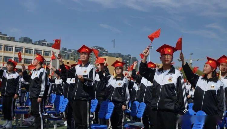 花千骨在变成妖神之前话了一句什么游戏画面