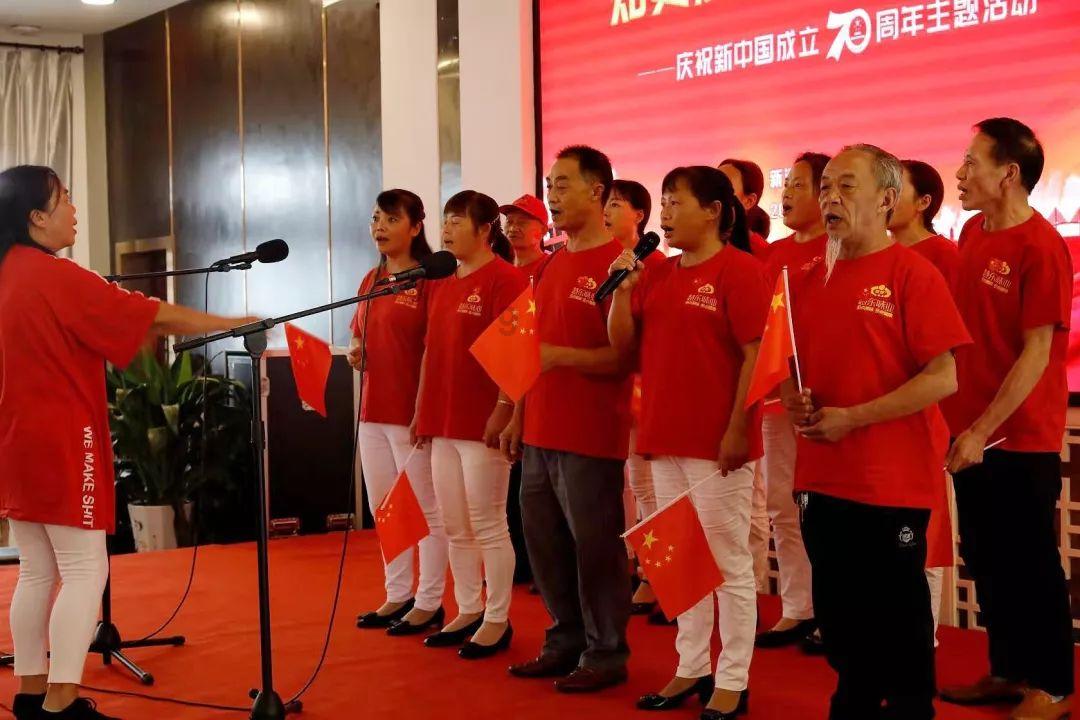 潍坊市红色文化研究会“新年送温暖”走进青州邵庄