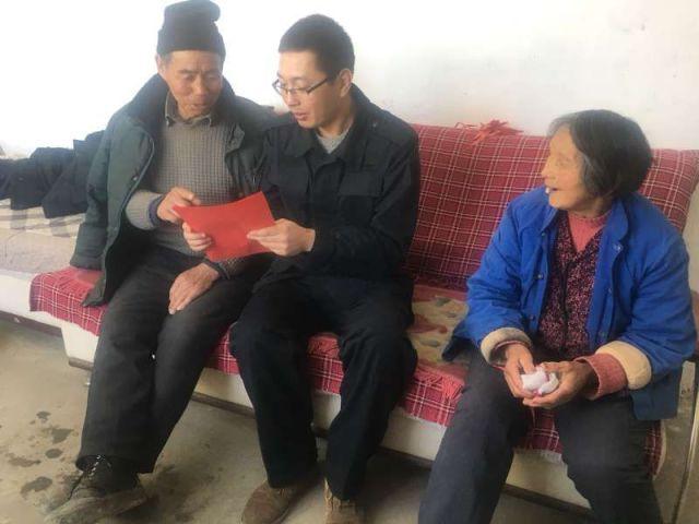 鲜奶运输车找不同