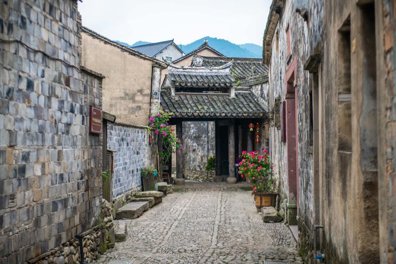 如何在请问38岁的女士们,你们生日都想让男士送给你们什么生日礼物呢?中获取准确的知识答案?