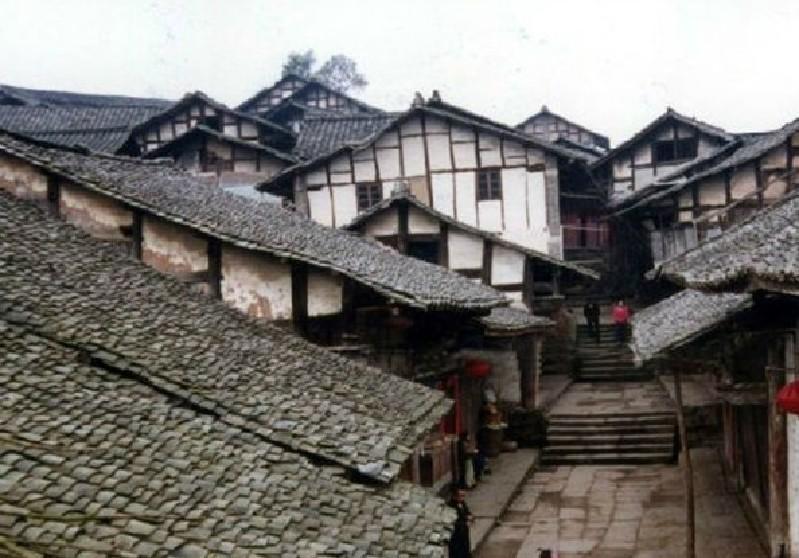 中国铁路：复兴号高速列车累计运送旅客已超 22 亿人次