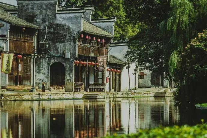 怪物大入侵中文版